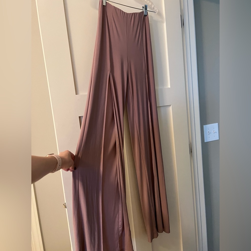 Stretchy flair pants